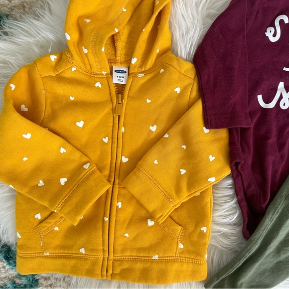 Old navy bundle - Picture 2 of 3